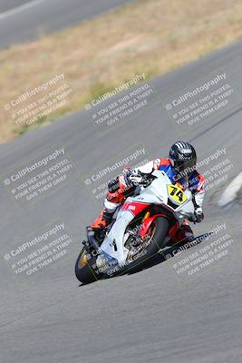 media/Oct-14-2023-TrackXperience (Sat) [[0517685739]]/Level 3/session 4 turn 6/